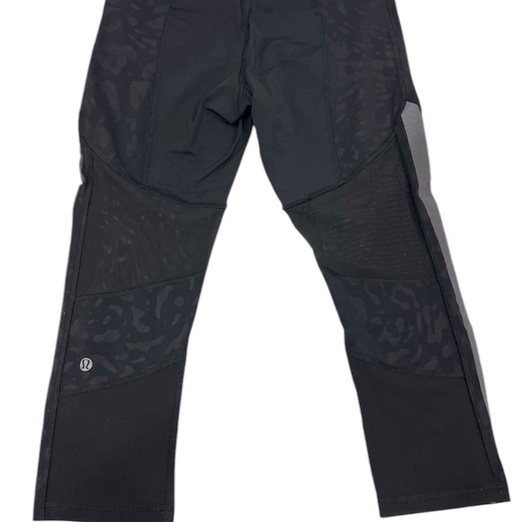 Lululemon pace mesh camo crop black cheetah print side reflective panels size 4 - Picture 10 of 16